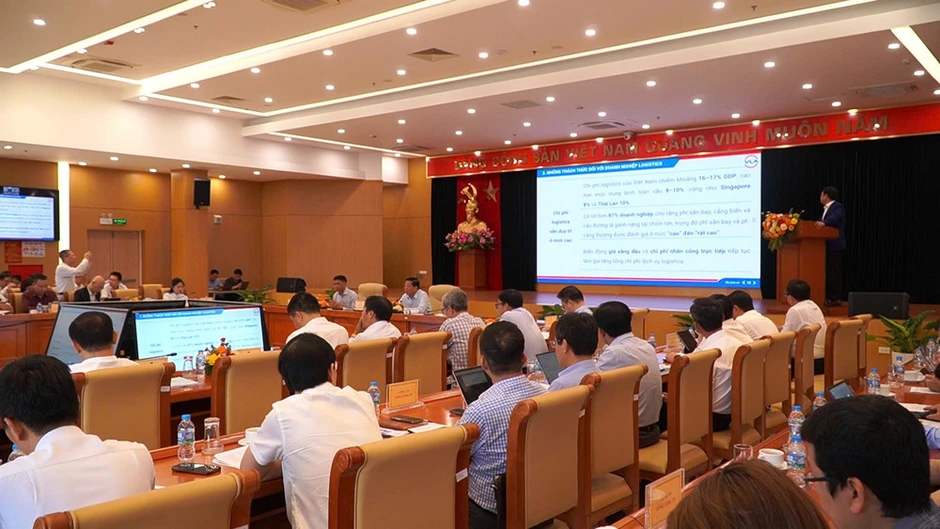 Logistics và bài toán kết nối vận tải đa phương thức Logistics và bài toán kết nối vận tải đa phương thức