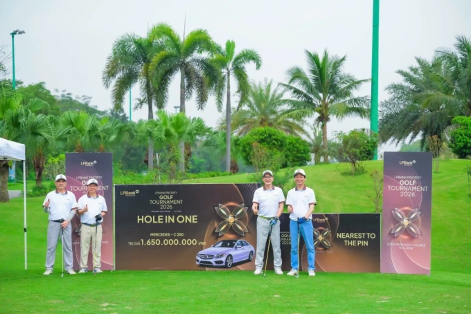 LPBank tổ chức chuỗi giải golf cho khách hàng ưu tiên LPBank tổ chức chuỗi giải golf cho khách hàng ưu tiên