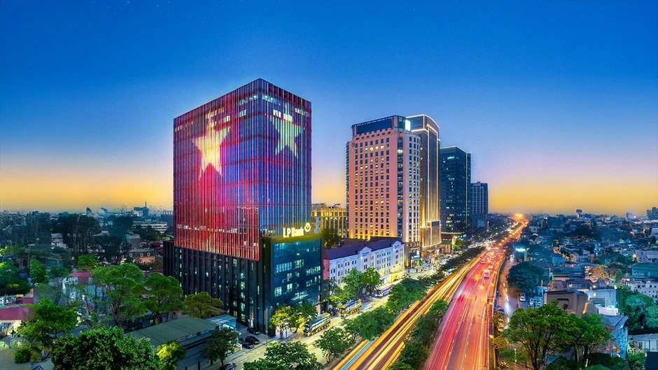 LPBank vào top 6 ngân hàng tư nhân đóng thuế nhiều nhất LPBank vào top 6 ngân hàng tư nhân đóng thuế nhiều nhất