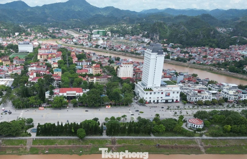 Lý do Lạng Sơn thu ngân sách vượt dự toán Lý do Lạng Sơn thu ngân sách vượt dự toán