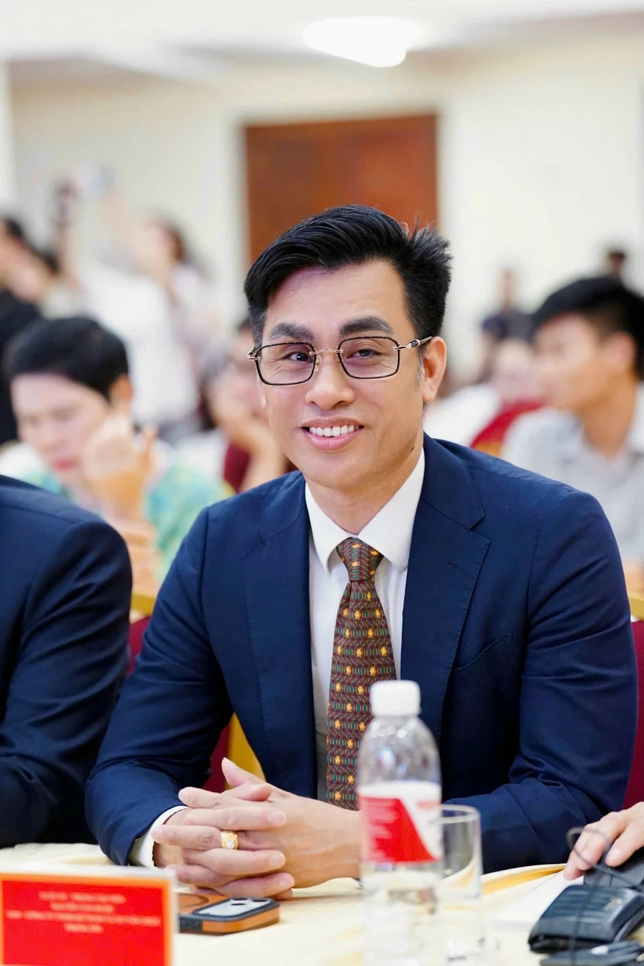 Miễn thuế cho doanh nghiệp có doanh thu dưới 1 tỷ đồng: "Mũi tên trúng nhiều đích" Miễn thuế cho doanh nghiệp có doanh thu dưới 1 tỷ đồng: "Mũi tên trúng nhiều đích"
