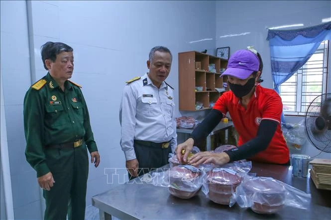 Mô hình kinh tế bền vững từ nuôi cá chạch đồng Mô hình kinh tế bền vững từ nuôi cá chạch đồng