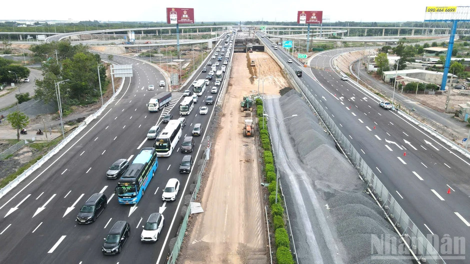 Mở nút giao Long Thành trên cao tốc Biên Hòa-Vũng Tàu Mở nút giao Long Thành trên cao tốc Biên Hòa-Vũng Tàu
