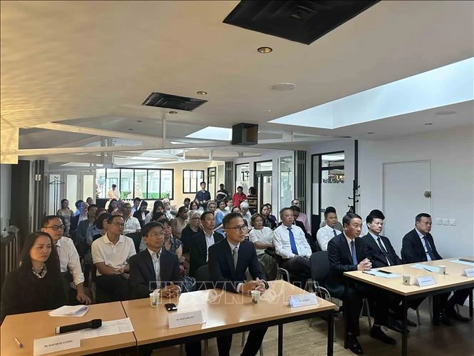 Mở rộng cơ hội hợp tác thương mại - du lịch giữa Hà Nội và các doanh nghiệp Pháp Mở rộng cơ hội hợp tác thương mại - du lịch giữa Hà Nội và các doanh nghiệp Pháp