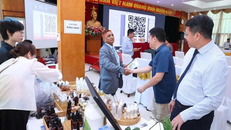 Mở rộng cơ hội hợp tác thương mại giữa Việt Nam và Bangladesh Mở rộng cơ hội hợp tác thương mại giữa Việt Nam và Bangladesh