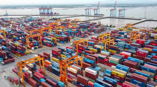 Mở rộng không gian phát triển kinh tế tư nhân Mở rộng không gian phát triển kinh tế tư nhân