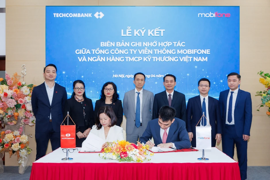 MobiFone và Techcombank ký kết hợp tác toàn diện MobiFone và Techcombank ký kết hợp tác toàn diện