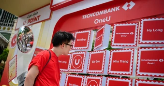 Một ngày trải nghiệm Techcombank OneU tại Bưu điện TP.HCM