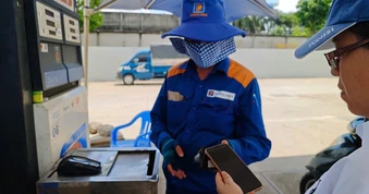 Một số doanh nghiệp kinh doanh xăng dầu có ‘dấu hiệu bất thường'