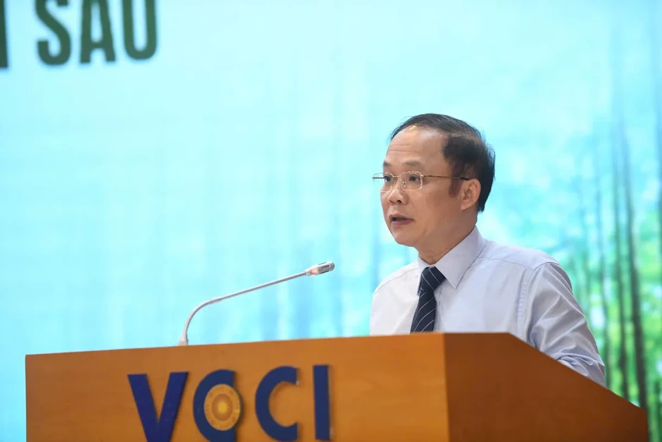 Muốn cạnh tranh, ngành gỗ phải có "hộ chiếu xanh" Muốn cạnh tranh, ngành gỗ phải có "hộ chiếu xanh"