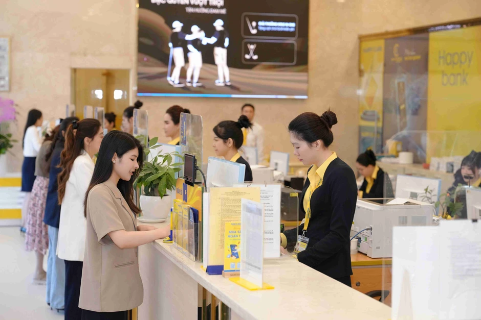 Nam A Bank: Củng cố vị thế top 15 trên thị trường với định giá hấp dẫn Nam A Bank: Củng cố vị thế top 15 trên thị trường với định giá hấp dẫn
