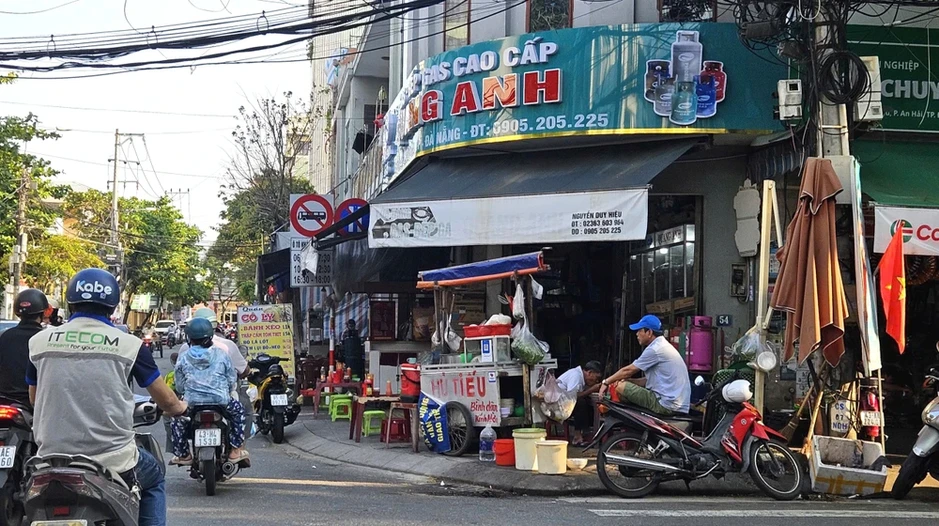 Nan giải bài toán sinh kế khi Đà Nẵng cấm buôn bán trên vỉa hè Nan giải bài toán sinh kế khi Đà Nẵng cấm buôn bán trên vỉa hè