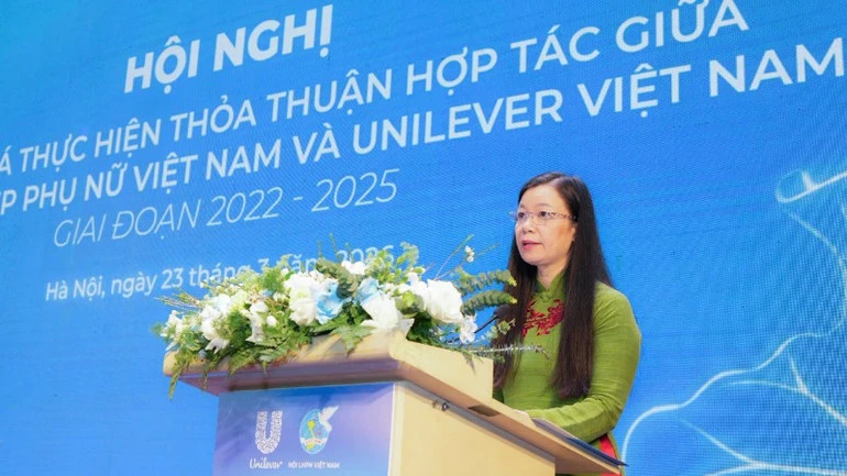 Nâng cao năng lực kinh tế và chất lượng cuộc sống cho phụ nữ Nâng cao năng lực kinh tế và chất lượng cuộc sống cho phụ nữ