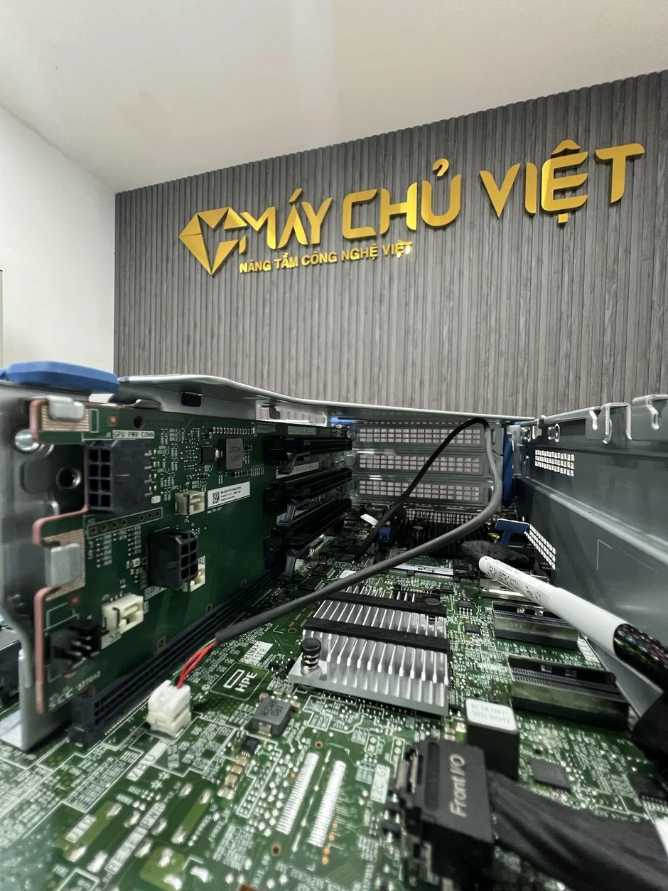 Nâng cấp hạ tầng CNTT doanh nghiệp với giải pháp từ Máy Chủ Việt Nâng cấp hạ tầng CNTT doanh nghiệp với giải pháp từ Máy Chủ Việt