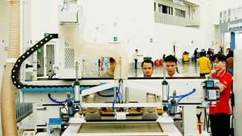 Nâng cấp nền tảng thu hút dòng vốn nước ngoài