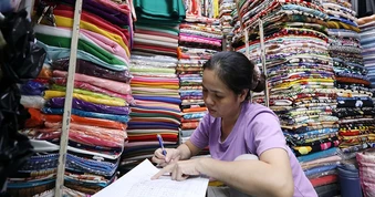 Nâng ngưỡng chịu thuế, hộ kinh doanh kê khai thế nào?