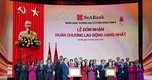 Ngân hàng SeABank đón nhận Huân chương Lao động hạng Nhất
