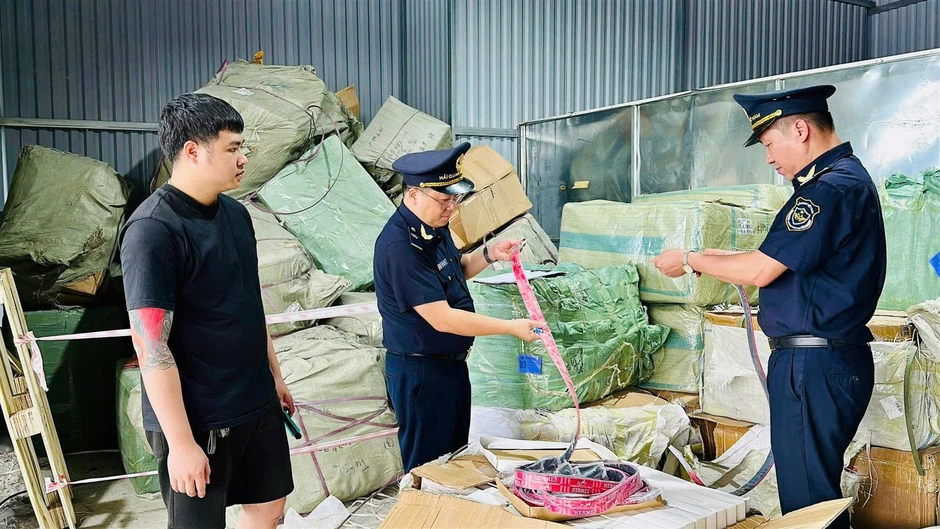 Ngành Hải quan quyết liệt gỡ nút thắt sở hữu trí tuệ Ngành Hải quan quyết liệt gỡ nút thắt sở hữu trí tuệ