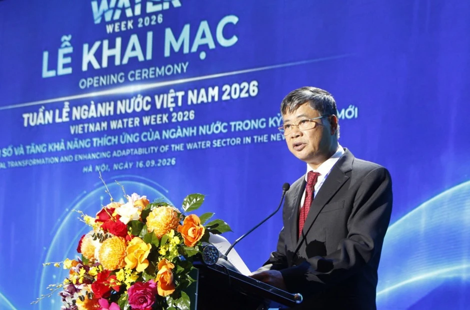 Ngành nước trước những yêu cầu mới trong quản trị, công nghệ và thích ứng với biến đổi khí hậu Ngành nước trước những yêu cầu mới trong quản trị, công nghệ và thích ứng với biến đổi khí hậu