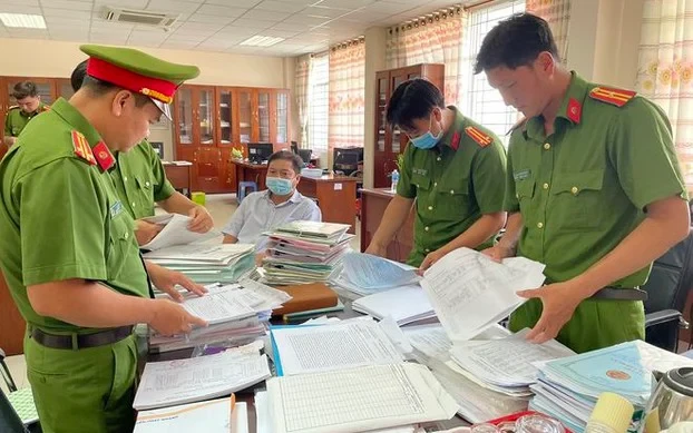 Ngành Thuế phối hợp Công an xử lý hàng loạt vụ trốn thuế, chuyển giá quy mô lớn Ngành Thuế phối hợp Công an xử lý hàng loạt vụ trốn thuế, chuyển giá quy mô lớn