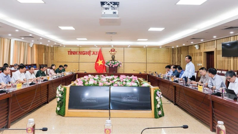 Nghệ An: 99,9% tàu cá thuộc diện bắt buộc đã lắp đặt thiết bị giám sát hành trình Nghệ An: 99,9% tàu cá thuộc diện bắt buộc đã lắp đặt thiết bị giám sát hành trình