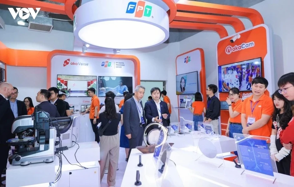 Nghị quyết 10-NQ/TW: Phát triển nhân lực chất lượng cao để đón dòng vốn mới Nghị quyết 10-NQ/TW: Phát triển nhân lực chất lượng cao để đón dòng vốn mới