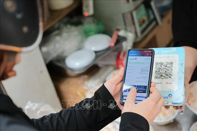 Nghịch lý dòng tiền trước ngưỡng cửa minh bạch - Bài cuối: Khơi thông dòng chảy số - Chờ nhịp 'khớp lệnh' từ chính sách Nghịch lý dòng tiền trước ngưỡng cửa minh bạch - Bài cuối: Khơi thông dòng chảy số - Chờ nhịp 'khớp lệnh' từ chính sách
