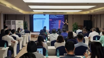 Người tiêu dùng có xu hướng ngày càng thắt chặt chi tiêu