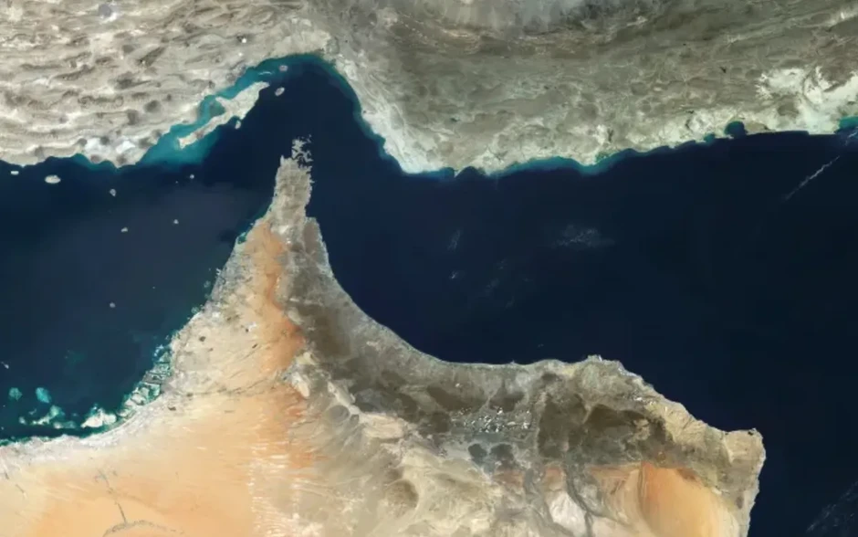 Nguồn cung dầu được cải thiện khi eo biển Hormuz mở cửa Nguồn cung dầu được cải thiện khi eo biển Hormuz mở cửa