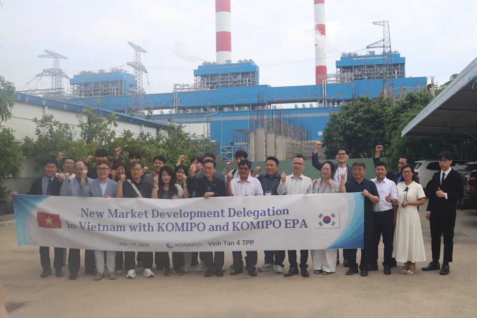Nhà máy Nhiệt điện Vĩnh Tân 4 làm việc với đoàn doanh nghiệp Hàn Quốc Nhà máy Nhiệt điện Vĩnh Tân 4 làm việc với đoàn doanh nghiệp Hàn Quốc