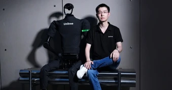Nhà sáng lập công ty robot "múa võ đón Tết" thành tỷ phú USD