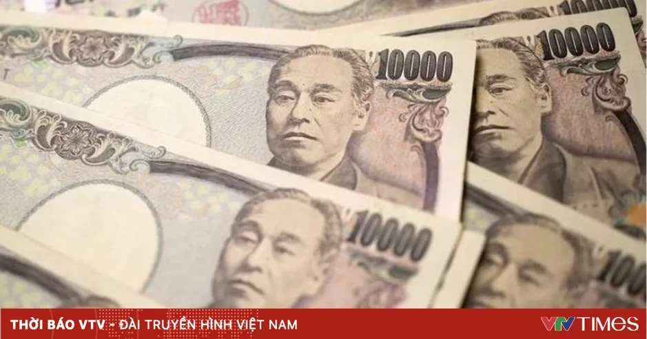 Nhật Bản cảnh báo can thiệp khi đồng Yen sụt giảm Nhật Bản cảnh báo can thiệp khi đồng Yen sụt giảm