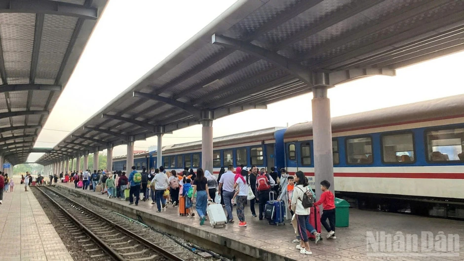 Nhiều ưu đãi vé tàu tuyến Hà Nội-Hải Phòng Nhiều ưu đãi vé tàu tuyến Hà Nội-Hải Phòng