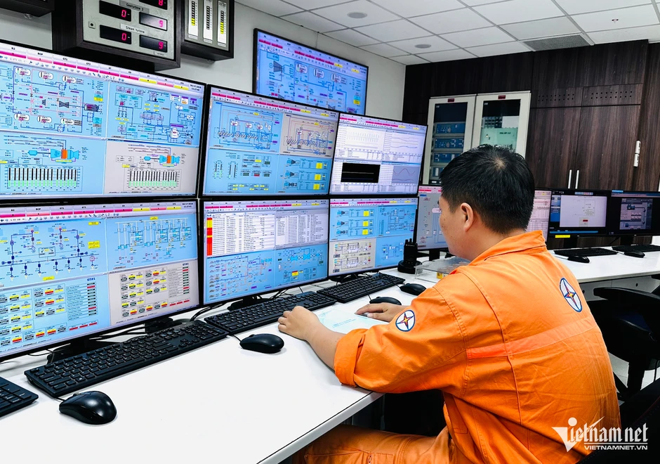 Nhu cầu điện lập kỷ lục, các nhà máy căng mình đảm bảo cung ứng Nhu cầu điện lập kỷ lục, các nhà máy căng mình đảm bảo cung ứng