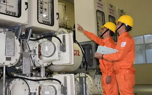 Nhu cầu tiêu thụ điện lập kỷ lục mới Nhu cầu tiêu thụ điện lập kỷ lục mới
