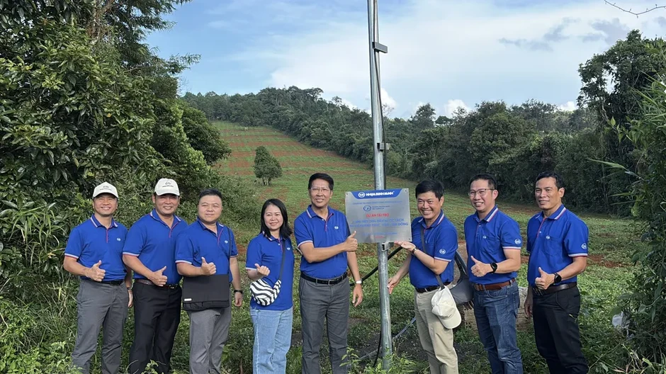 Nhựa Bình Minh nối dài hành trình đưa nước sạch đến vùng biên