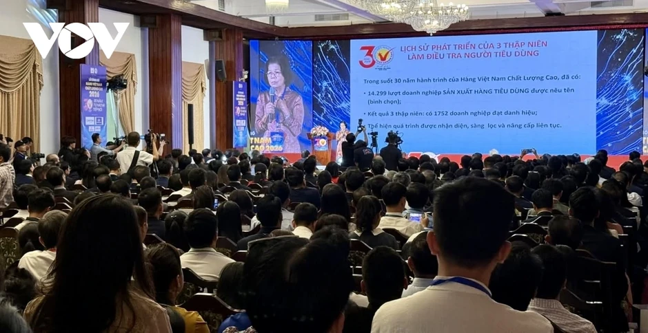 Niềm tin thuộc về DN làm đúng khi không ai kiểm tra, giữ lời dù không ai nhắc nhở Niềm tin thuộc về DN làm đúng khi không ai kiểm tra, giữ lời dù không ai nhắc nhở