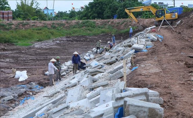 Ninh Bình đẩy nhanh tiến độ công trình phòng, chống thiên tai Ninh Bình đẩy nhanh tiến độ công trình phòng, chống thiên tai