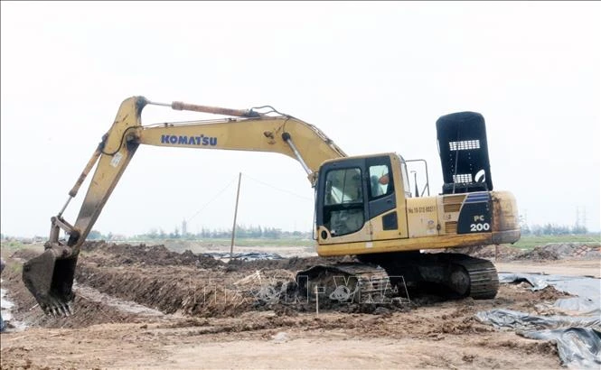 Ninh Bình hoàn thiện hạ tầng khu công nghiệp, tăng sức hút đầu tư Ninh Bình hoàn thiện hạ tầng khu công nghiệp, tăng sức hút đầu tư