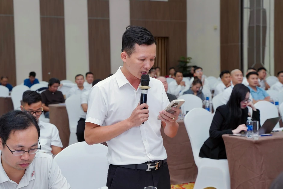 Ninh Bình tháo ‘điểm nghẽn’, cùng doanh nghiệp tận dụng cơ hội bứt phá Ninh Bình tháo ‘điểm nghẽn’, cùng doanh nghiệp tận dụng cơ hội bứt phá