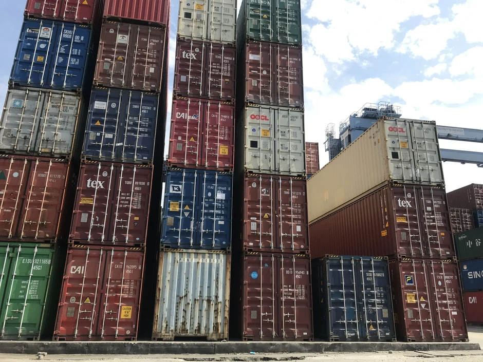 Nợ thuế 4,7 tỉ đồng, doanh nghiệp gỗ bị cưỡng chế dừng thủ tục hải quan Nợ thuế 4,7 tỉ đồng, doanh nghiệp gỗ bị cưỡng chế dừng thủ tục hải quan
