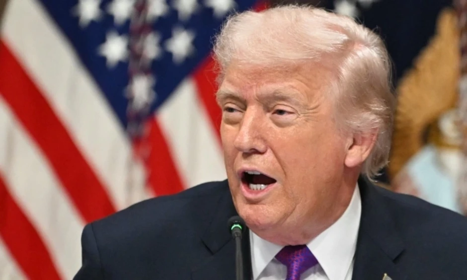Ông Trump yêu cầu Iran 'đầu hàng vô điều kiện' Ông Trump yêu cầu Iran 'đầu hàng vô điều kiện'