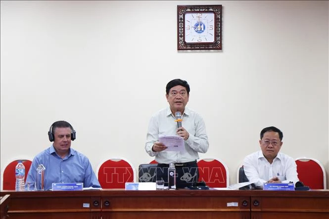 Phát triển bền vững trong bối cảnh biến đổi kinh tế toàn cầu Phát triển bền vững trong bối cảnh biến đổi kinh tế toàn cầu