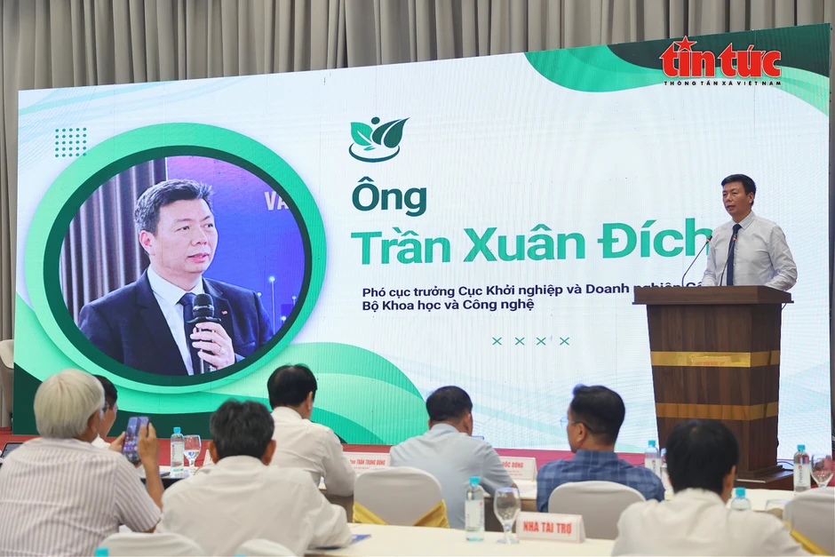 Phát triển nông nghiệp thông minh - Bài 1: Đột phá từ thể chế và chuyển đổi tư duy Phát triển nông nghiệp thông minh - Bài 1: Đột phá từ thể chế và chuyển đổi tư duy