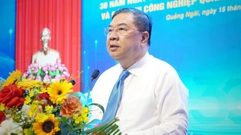 Phó thủ tướng Phạm Gia Túc: Dung Quất cần thu hút dự án công nghệ cao - Báo TinVina