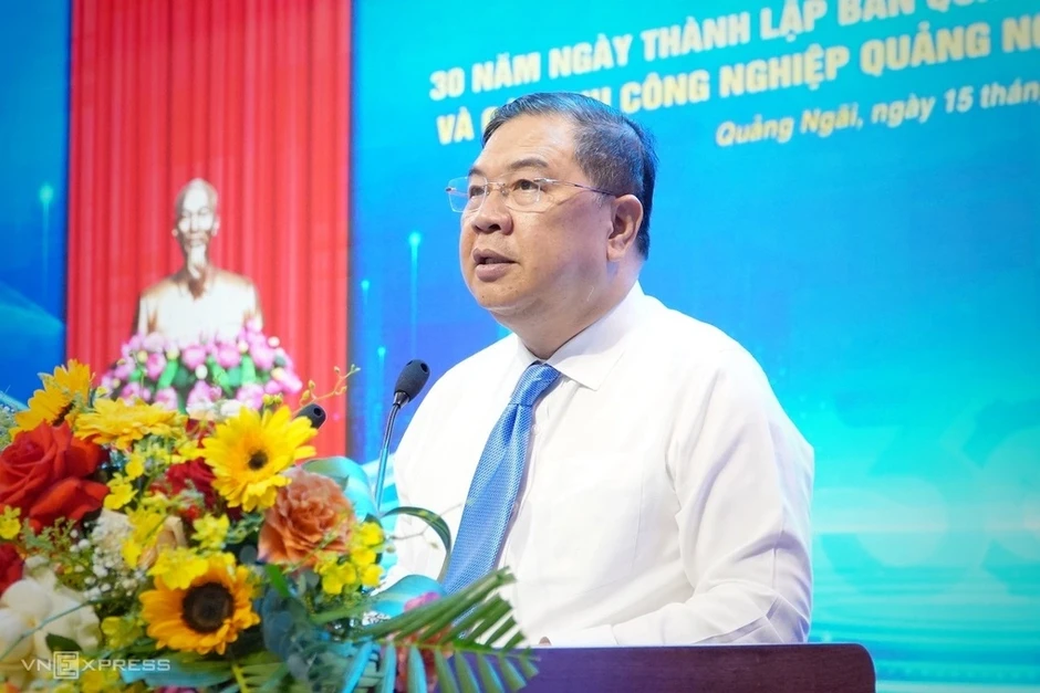 Phó thủ tướng Phạm Gia Túc: Dung Quất cần thu hút dự án công nghệ cao - Báo TinVina Phó thủ tướng Phạm Gia Túc: Dung Quất cần thu hút dự án công nghệ cao - Báo TinVina