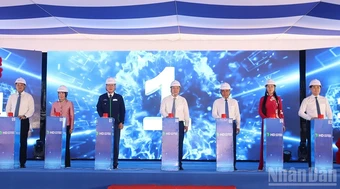 Phó Thủ tướng Thường trực Phạm Gia Túc dự Lễ khởi công Nhà máy sản xuất bồn chứa độc lập thân thiện với môi trường