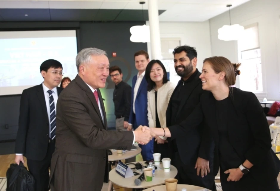 Phó thủ tướng: Việt Nam là thị trường tiềm năng, tin cậy cho doanh nghiệp Mỹ Phó thủ tướng: Việt Nam là thị trường tiềm năng, tin cậy cho doanh nghiệp Mỹ