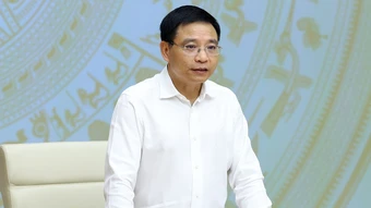 Phó thủ tướng: Xử lý đến cùng vướng mắc, không đẩy doanh nghiệp đi vòng