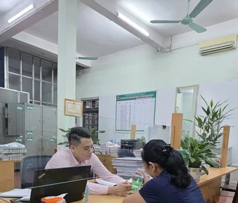 Phòng giao dịch NHCSXH Thanh Oai tích cực đẩy mạnh thực hiện công tác chuyển đổi số